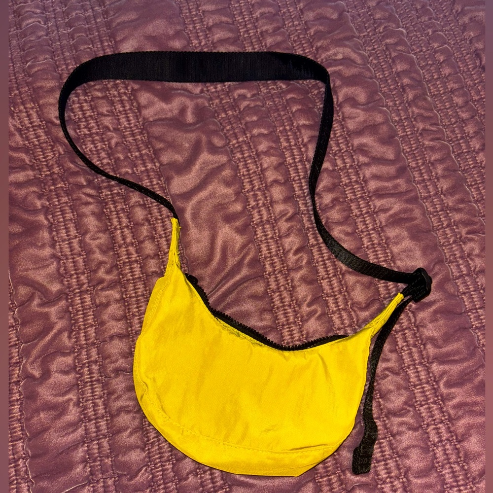 Mini baggi bag . Brand new never used